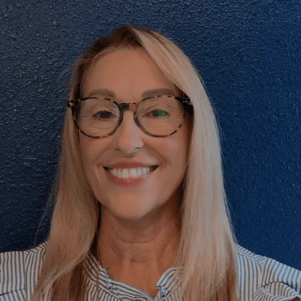 Portrait of Linda Curwick